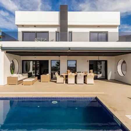 Holiday home In *
